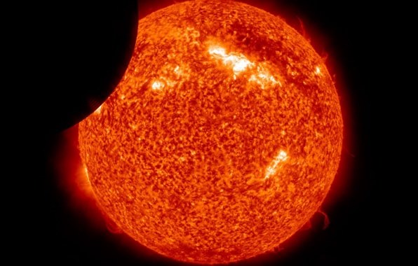 Слънчево затъмнение