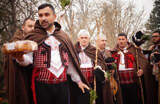 Коледарско наричане на хляба